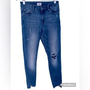 M1858 Kai Step Hem Skinny Ankle Jeans Size 4/27